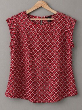 Women’s Red Geometric Cap-Sleeve Top